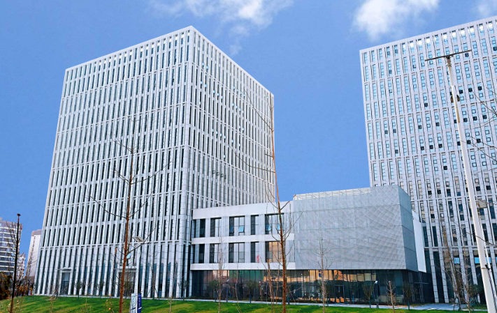 2025年新材料研发趋势及在工业科技领域的应用前景